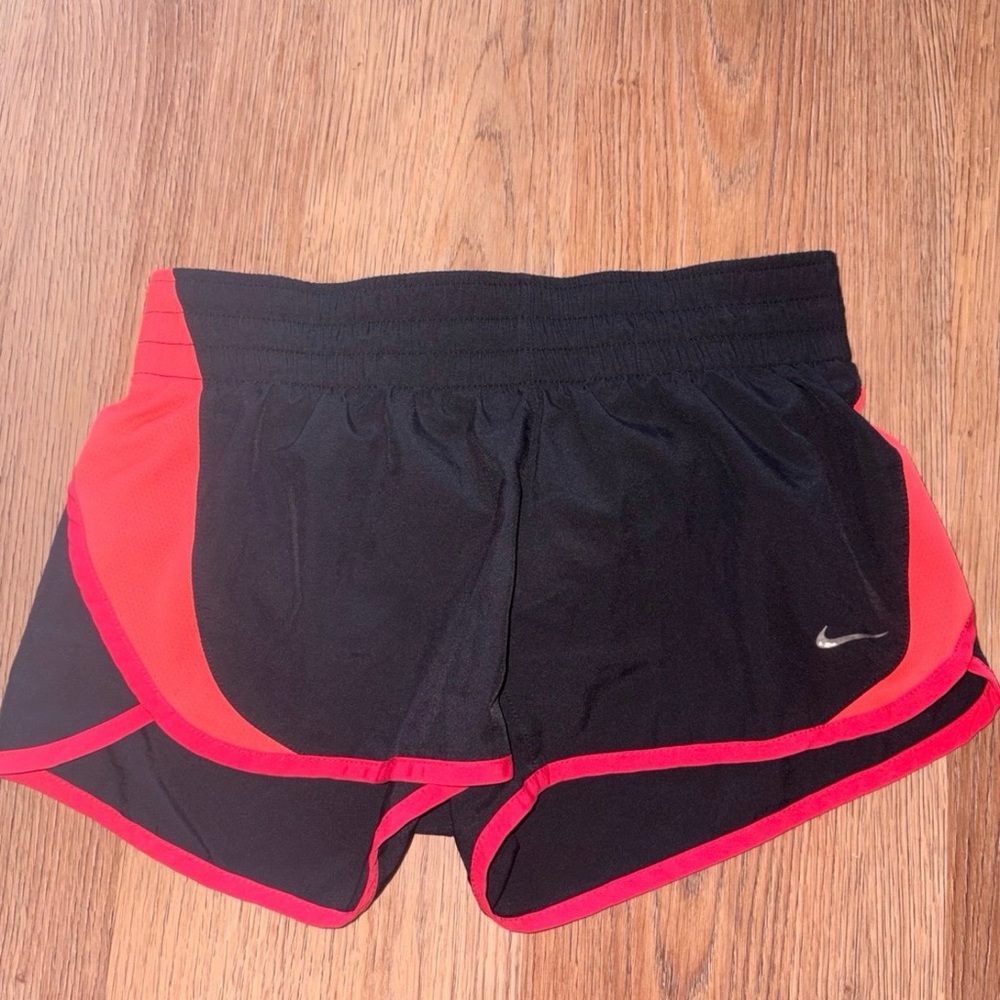Nike Women's Black and Pink Athletic Shorts